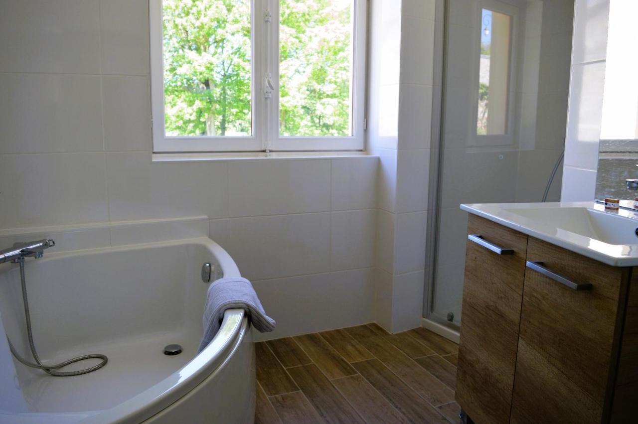 Maison typique - Très grand jardin - 7km de la mer Fontaine-Henry Extérieur photo