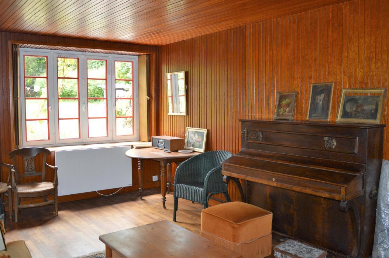 Maison typique - Très grand jardin - 7km de la mer Fontaine-Henry Extérieur photo